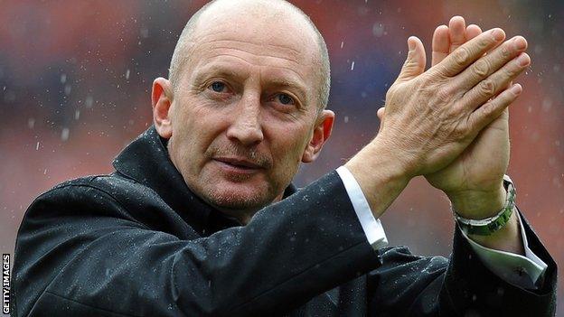 Blackpool manager Ian Holloway