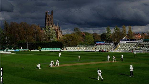 New Road, Worcester