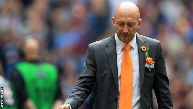 Blackpool manager Ian Holloway