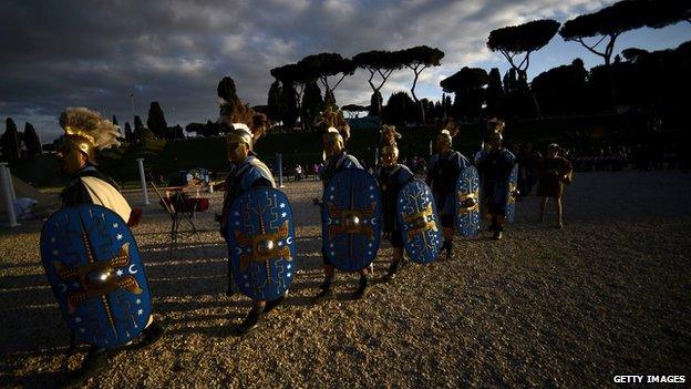 Actors dressed as ancient Romans