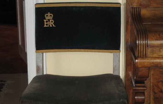 Coronation chair 1953