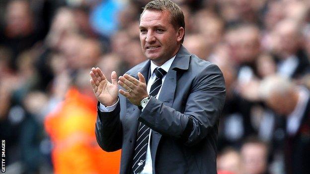 Brendan Rodgers, applauding