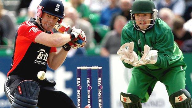 Eoin Morgan and Ireland wicketkeeper Niall O'Brien in 2011