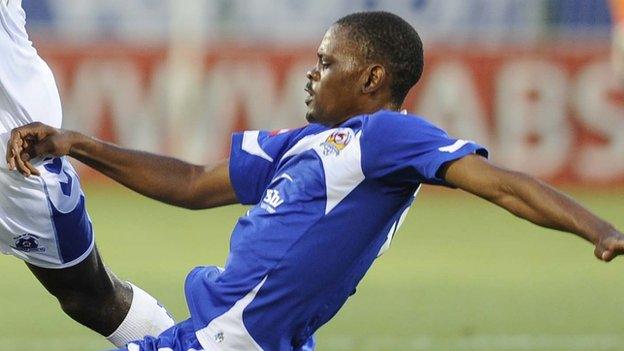 Mogogi Gabonamong in action for SuperSport United