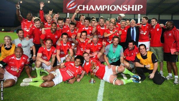 London Welsh celebrate winning the Championship