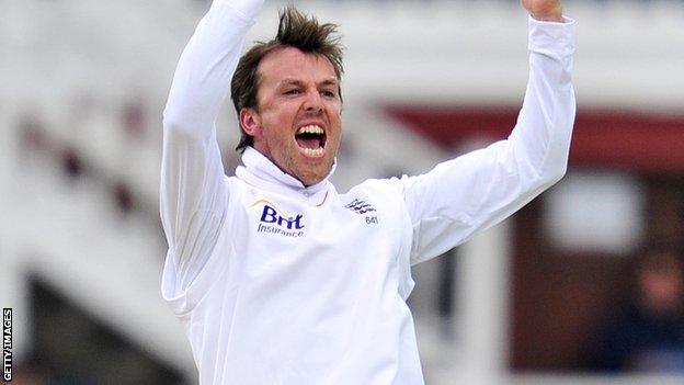 England bowler Graeme Swann