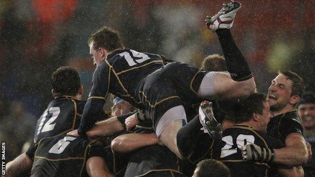 Scotland celebrate after beating Australia