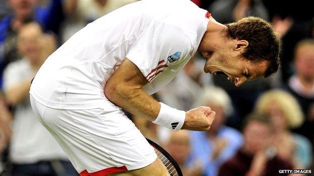 Andy Murray bent forward with clenched fist