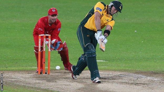 Nottinghamshire v Lancashire