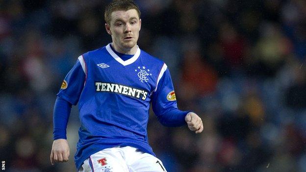 John Fleck refused to transfer his Rangers contract to the new company