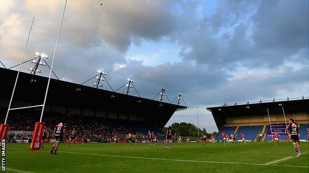 Kassam Stadium