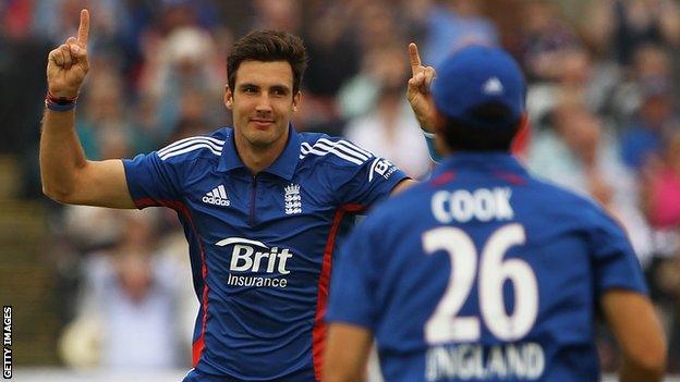 Steven Finn