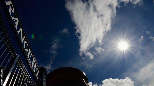 The sun shines on Ibrox