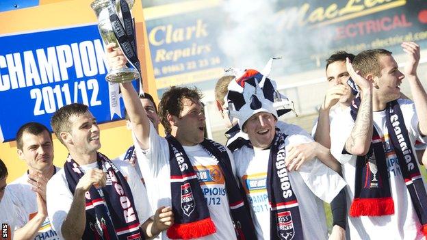 Ross County life the Division One trophy last season