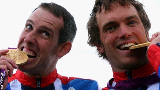 Etienne Stott and Tim Baillie