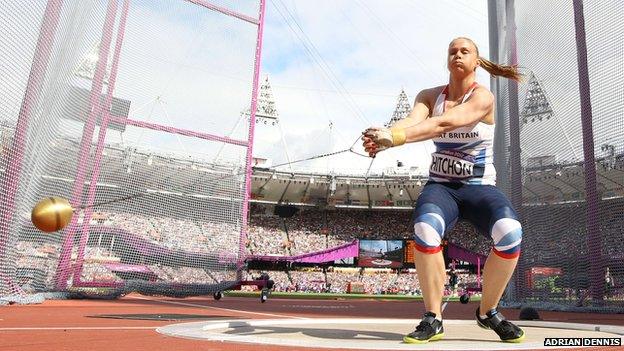 Sophie Hitchon throws for GB