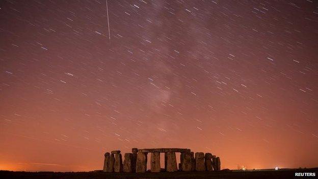 Meteor over Stonehenge in August 2010