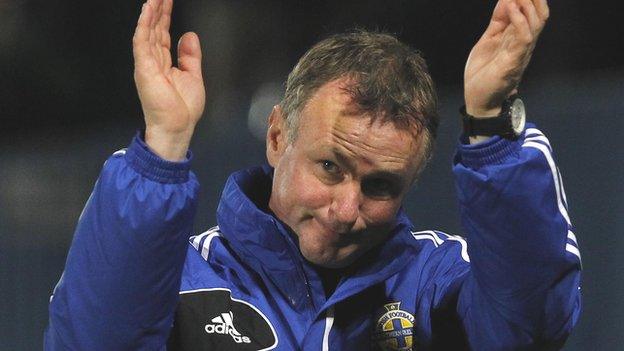 Michael O'Neill acknowledges Northern Ireland fans after last week's 3-3 friendly draw against Finland