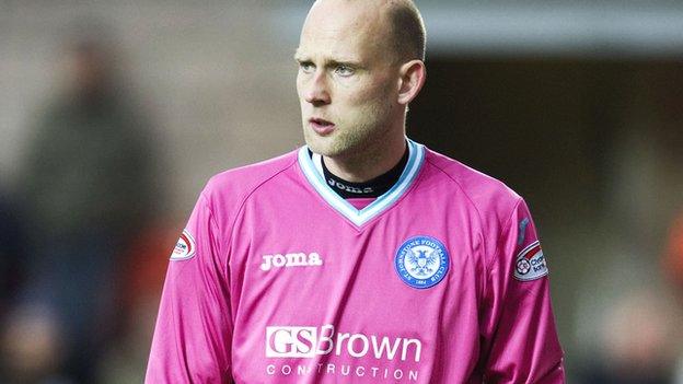 Peter Enckelman in action for St Johnstone