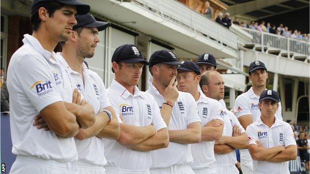 England look dejected after their series defeat to South Africa