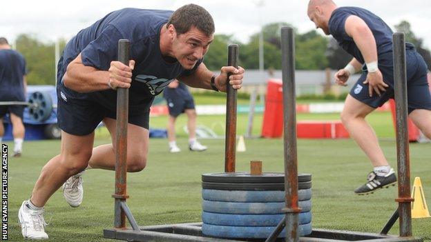 Andries Pretorius in training