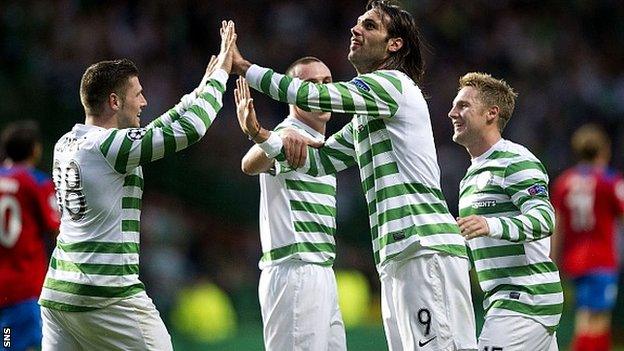 Celtic celebrate Gary Hooper's opening goal