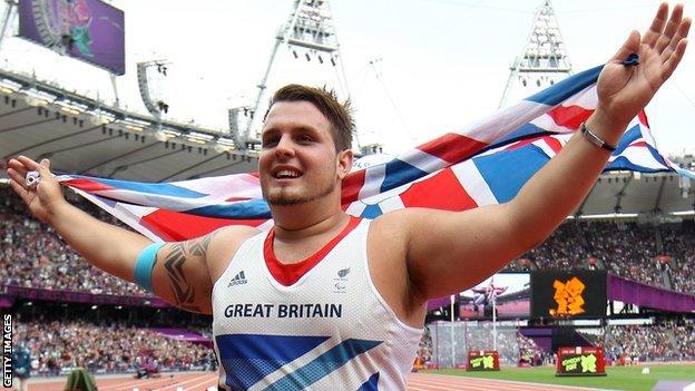 Aled Sion Davies celebrates winning gold