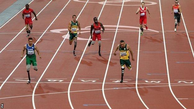 Alan Fonteles Cardoso Oliveira wins gold ahead of Oscar Pistorius