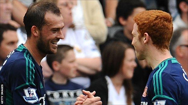 Steven Fletcher and Jack Colback celebrate