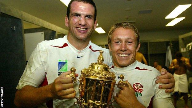 Martin Johnson and Jonny Wilkinson lift the 2003 World Cup