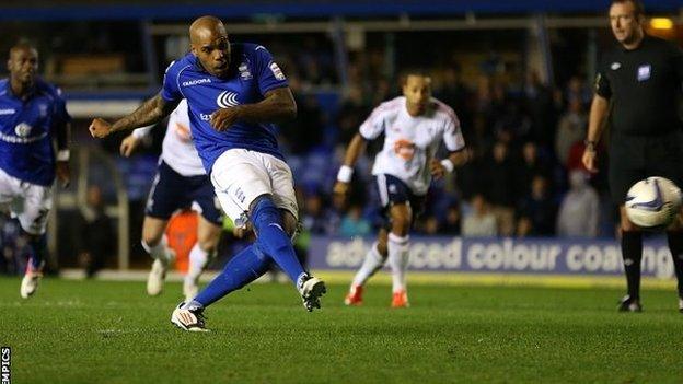 Marlon King scores the winning goal for Birmingham