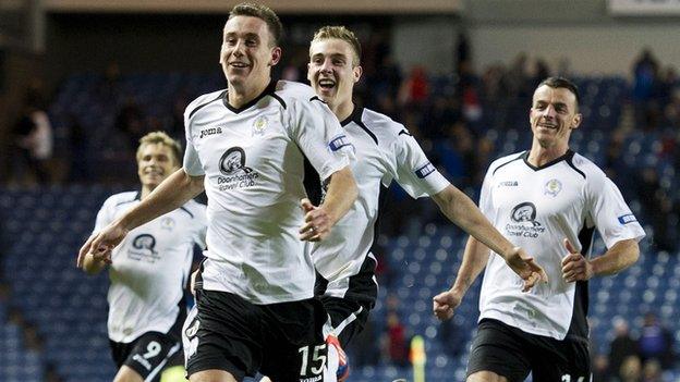 Queen of the South players celebrating