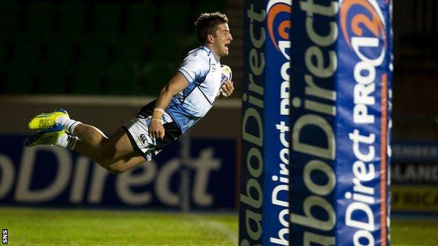 DTH van der Merwe scores a try for Glasgow Warriors against Connacht