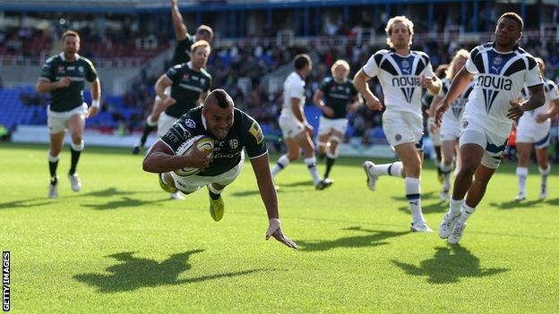 Jonathan Joseph scores a try for London Irish