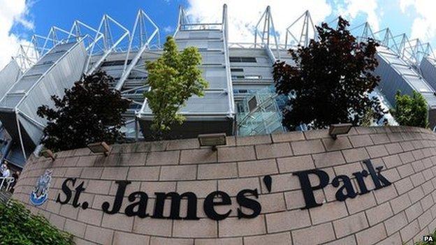 St James Park sign