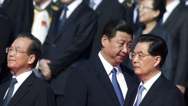 Wen Jiabao (L), Xi Jinping (C) and Hu Jintao (R) - archive image