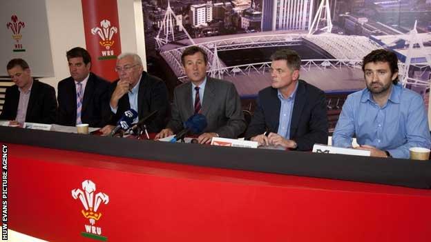 Roger Lewis and the chief executives of the four Welsh rugby regions