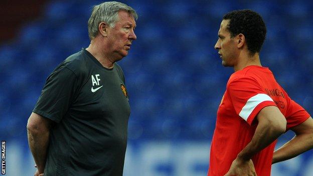 Sir Alex Ferguson supports Rio Ferdinand's statement on racism