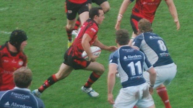 James Copsey breaks away for Jersey's second try