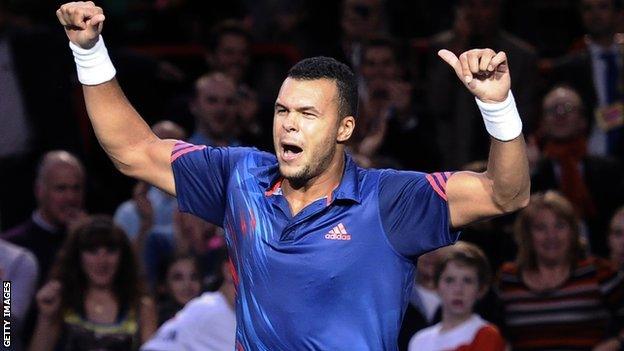 Jo-Wilfried Tsonga celebrates his first round win