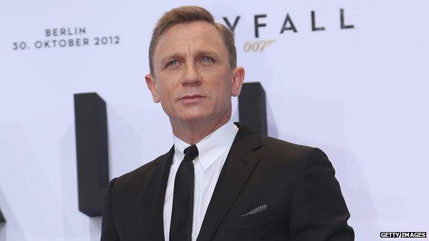 Daniel Craig