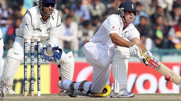 MS Dhoni and Alastair Cook