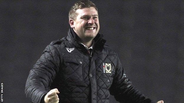 Karl Robinson