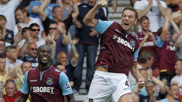 West Ham's Carlton Cole and Kevin Nolan