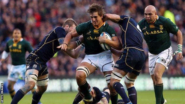 Eben Etzebeth in action at Murrayfield