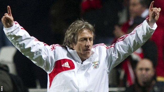 Jorge Jesus celebrates Benfica's victory