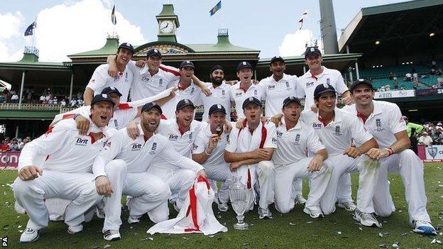 England celebrate victory in the 2011 series