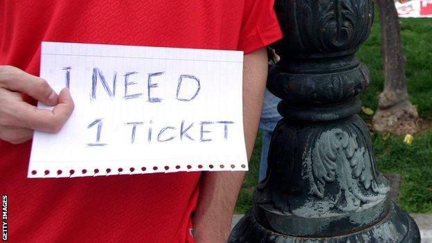 I needs 1 ticket sign