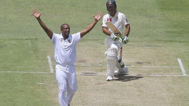 South Africa's Vernon Philander appeals for the wicket of the wicket of Australia's Ricky Ponting