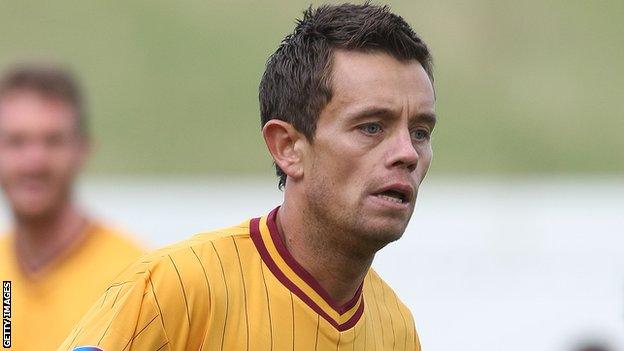 Lee Hendrie